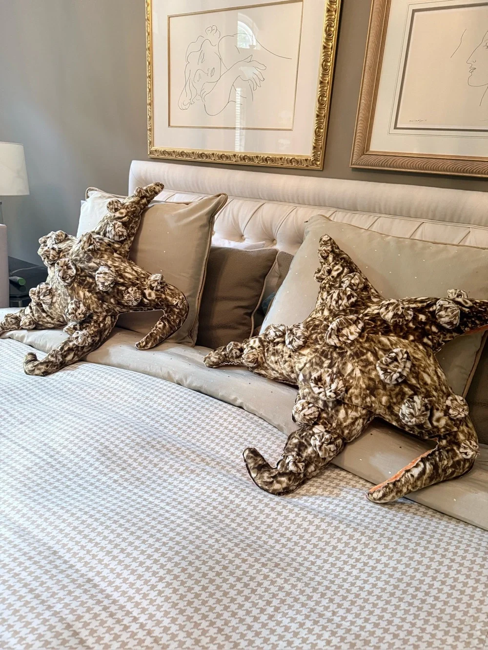 Cirque du Soliel Starfish Decorative Throw Pillow — Brown and Beige with Pink